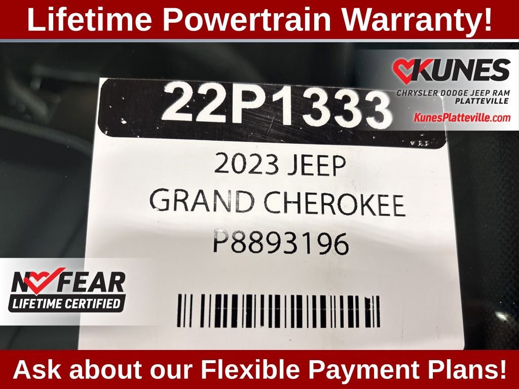 Used 2023 Jeep Grand Cherokee Overland w/ Luxury Tech Group IV image 31
