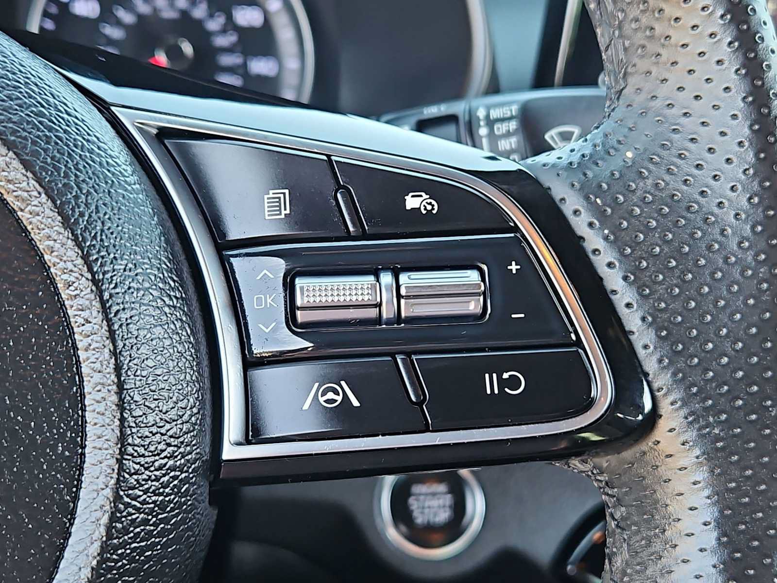 Used 2023 Kia Forte GT-Line FWD image 23
