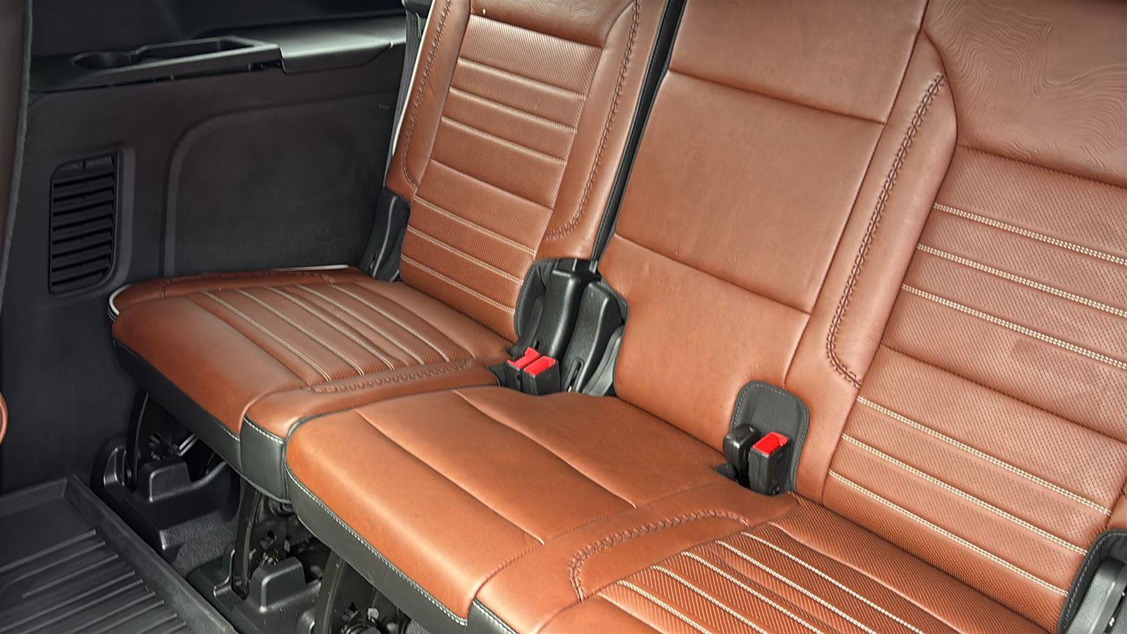 Certified 2023 GMC Yukon XL Denali Ultimate w/ LPO, Floor Liner Package AWD/4WD image 20
