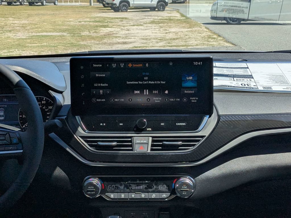 New 2026 Nissan Altima 2.5 SR w/ SR Premium Package FWD image 16