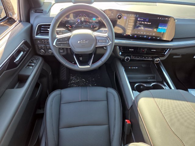 New 2026 Chevrolet Suburban RST w/ RST Capability Package AWD/4WD image 9