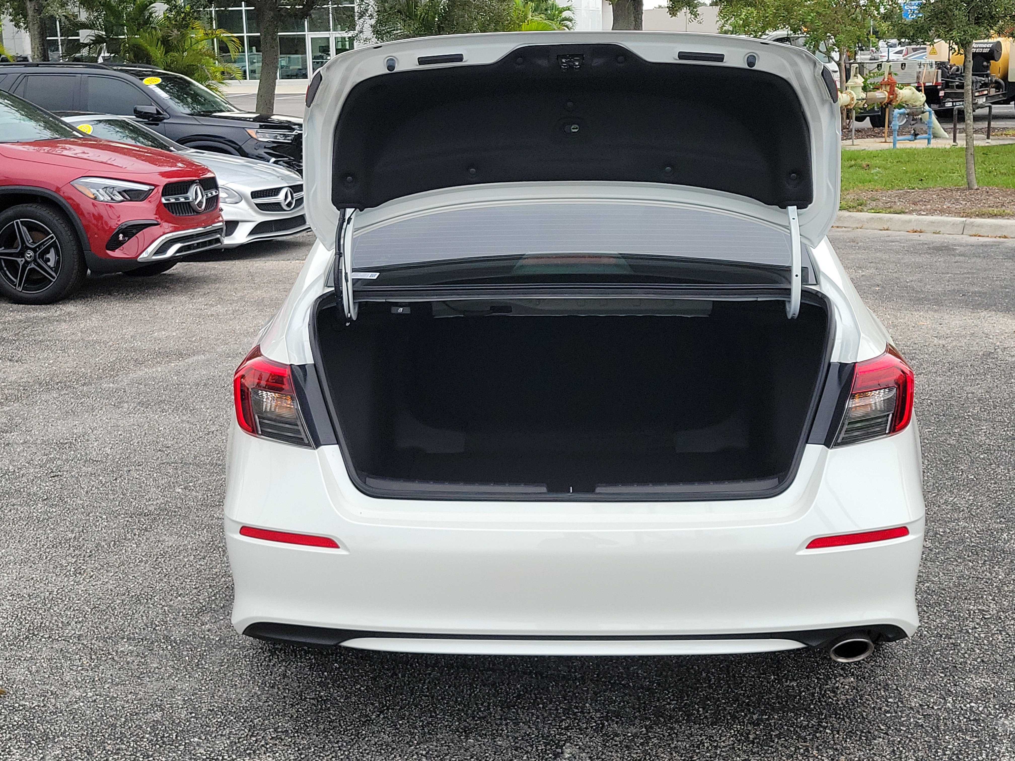 Used 2024 Honda Civic Sport image 11