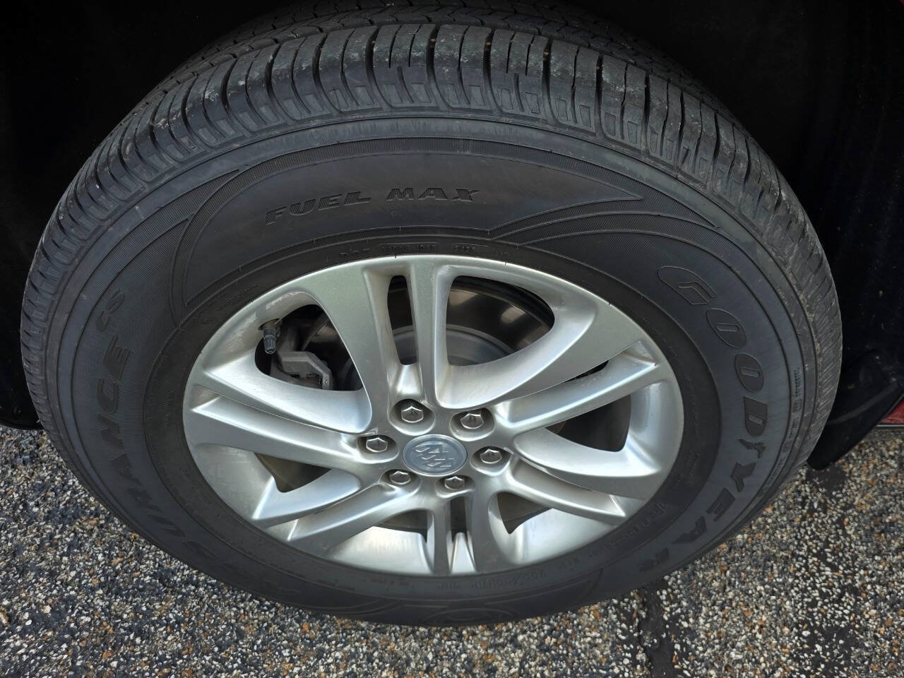 Used 2019 Buick Enclave Essence FWD image 21