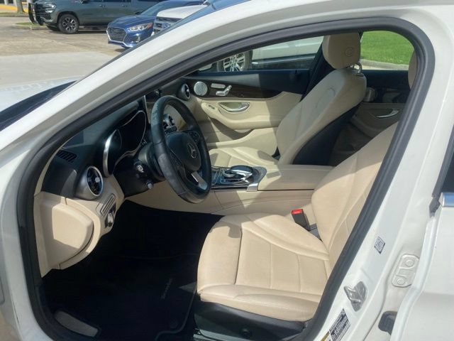 Used 2015 Mercedes-Benz C 300 Sedan image 11