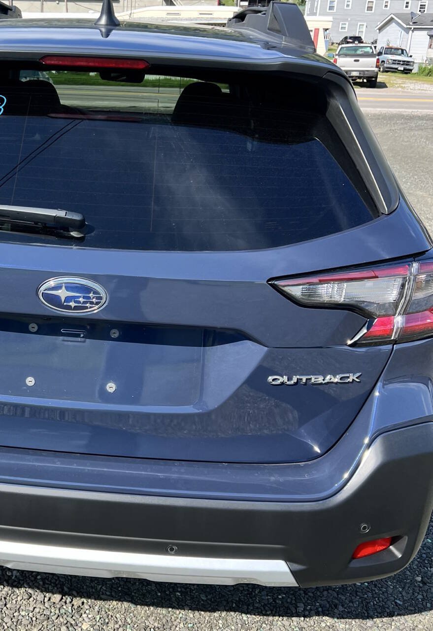 Used 2024 Subaru Outback Limited AWD/4WD image 15