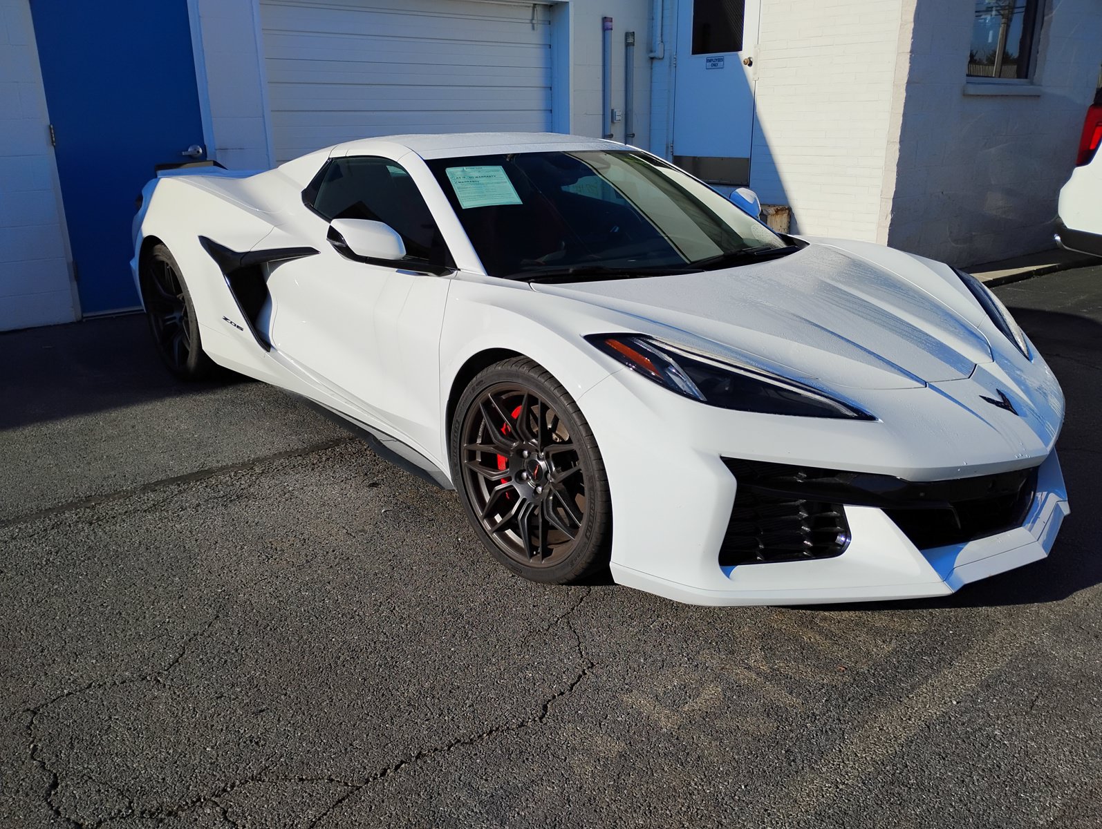 Used 2024 Chevrolet Corvette Z06 w/ Stealth Interior Trim Package RWD image 3