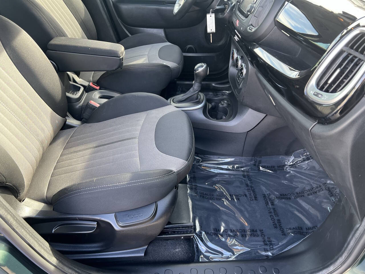 Used 2015 FIAT 500L Trekking FWD image 10