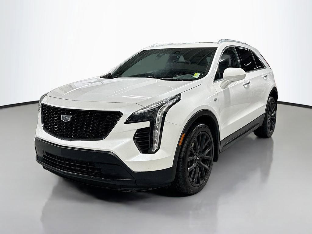 Used 2022 Cadillac XT4 Luxury w/ LPO, ONYX Package AWD/4WD image 1