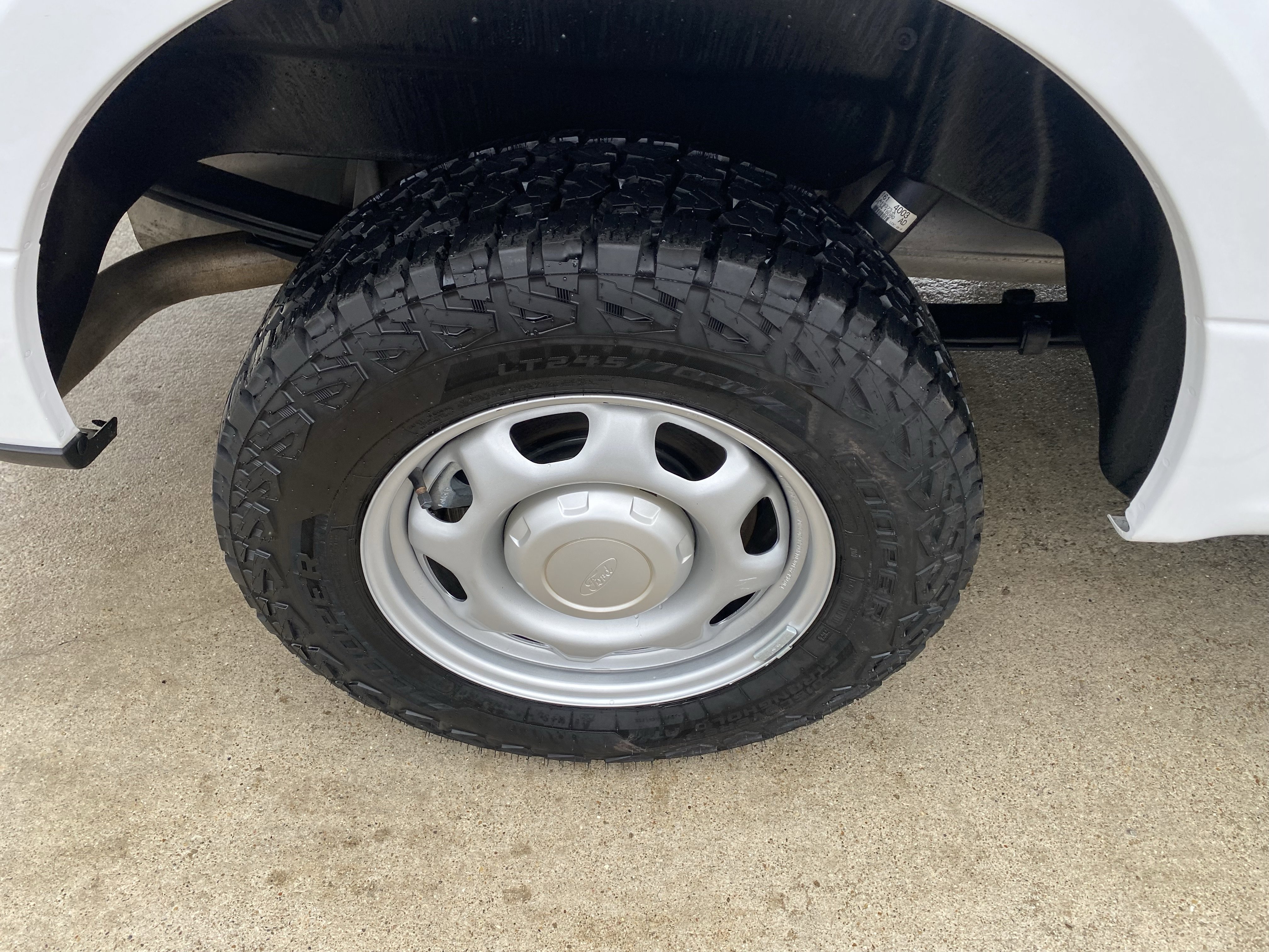 Used 2020 Ford F150 XL w/ Equipment Group 101A Mid RWD image 9