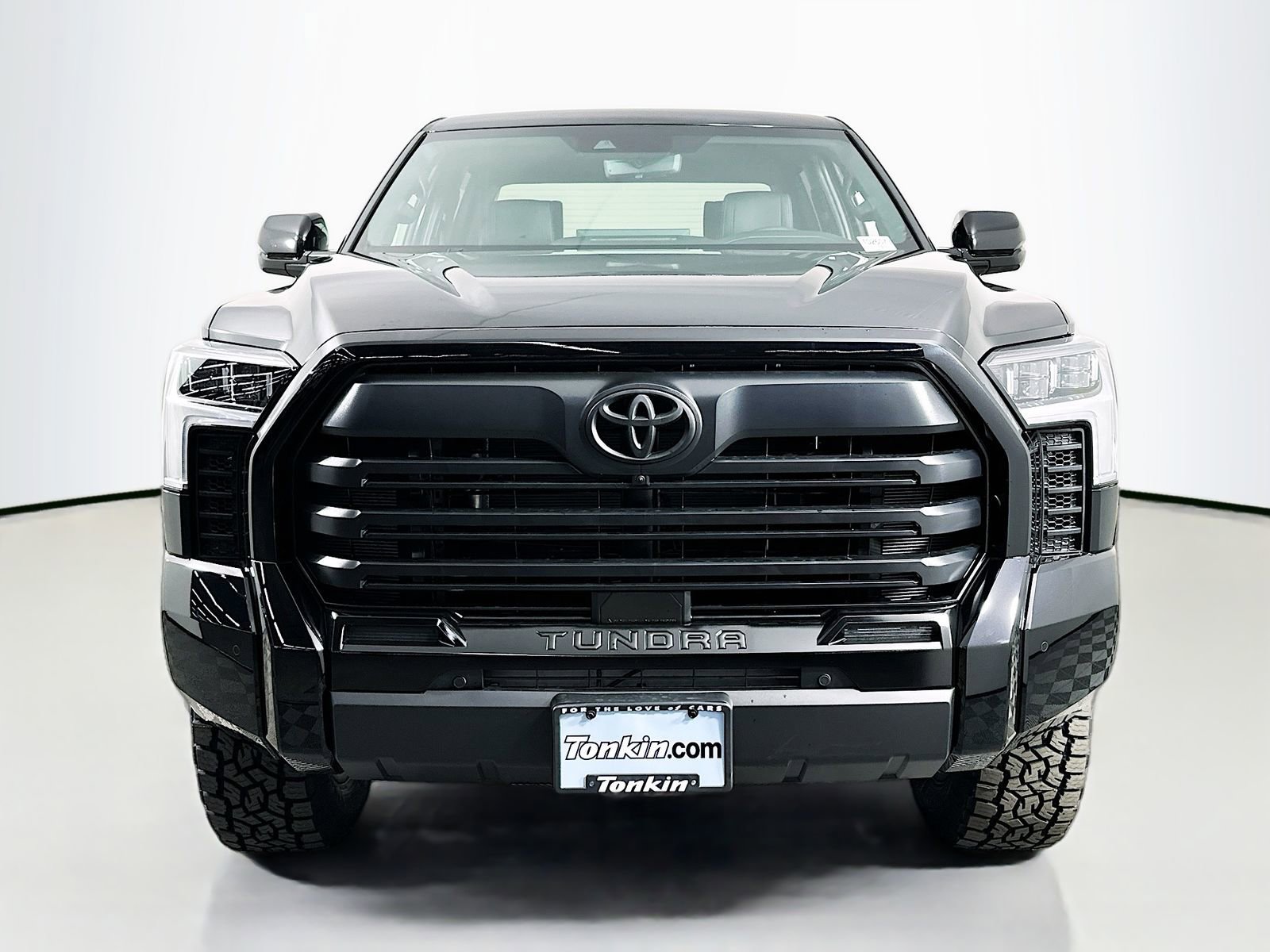 New 2026 Toyota Tundra Limited AWD/4WD image 2