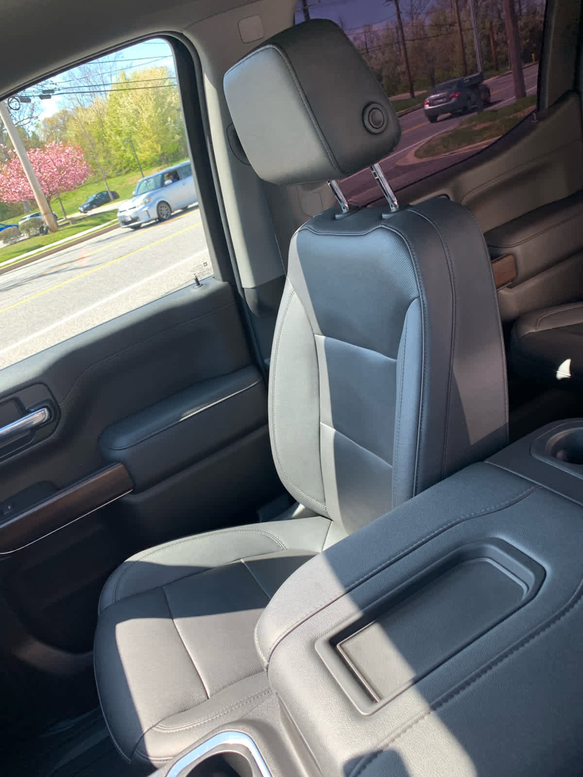 Used 2022 GMC Sierra 1500 SLT w/ SLT Premium Plus Package image 19