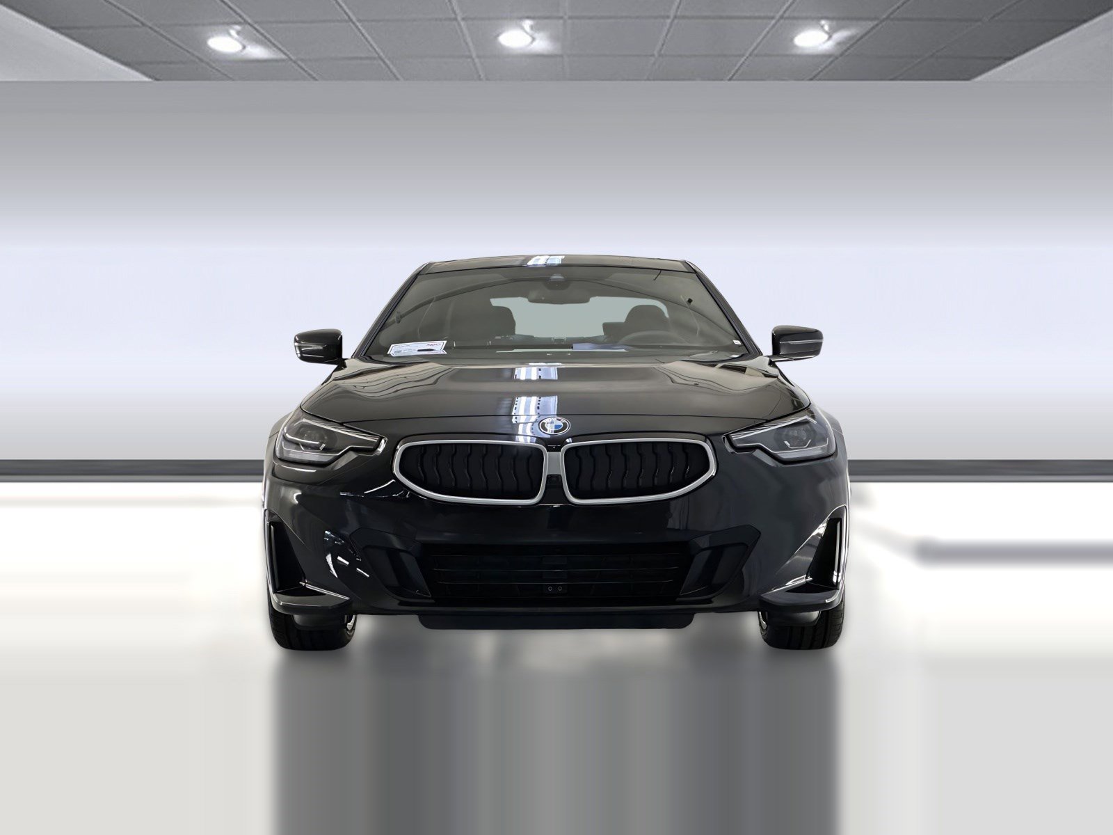 Used 2025 BMW 230i Coupe w/ Convenience Package image 5