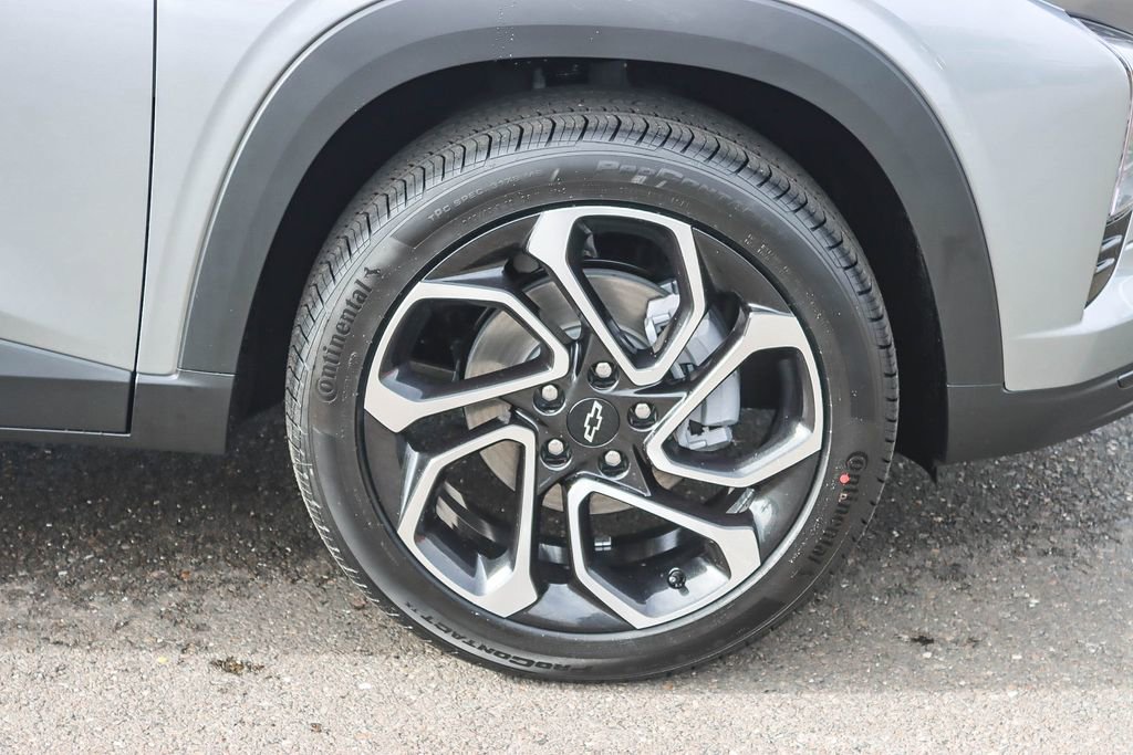 New 2026 Chevrolet Trax RS image 9