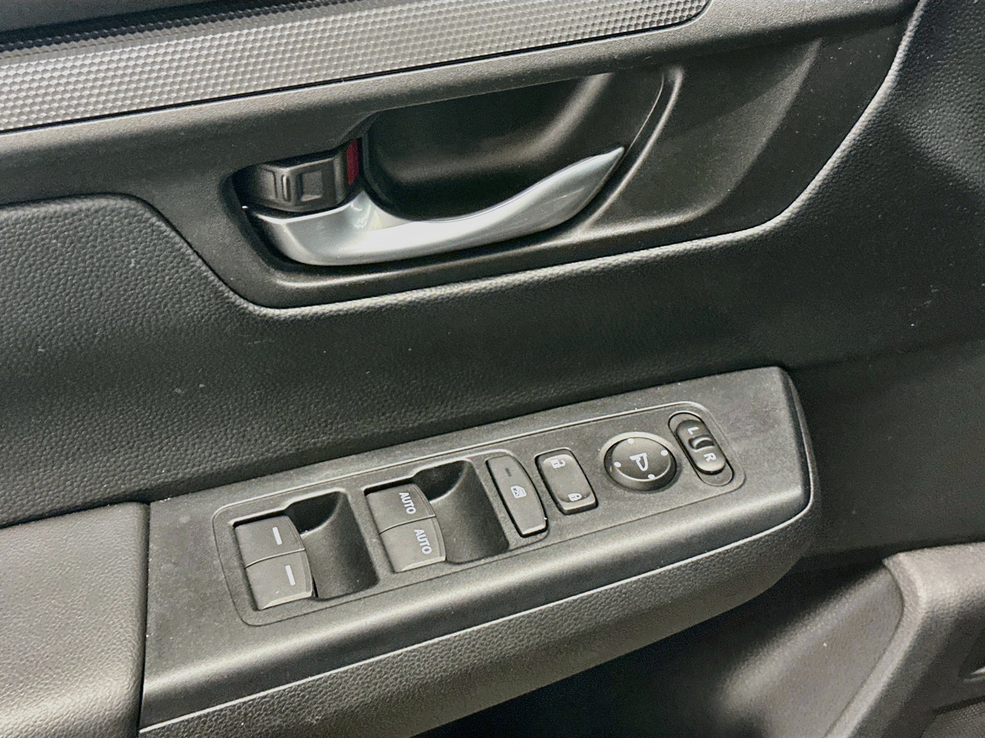 Used 2024 Honda CR-V EX image 15