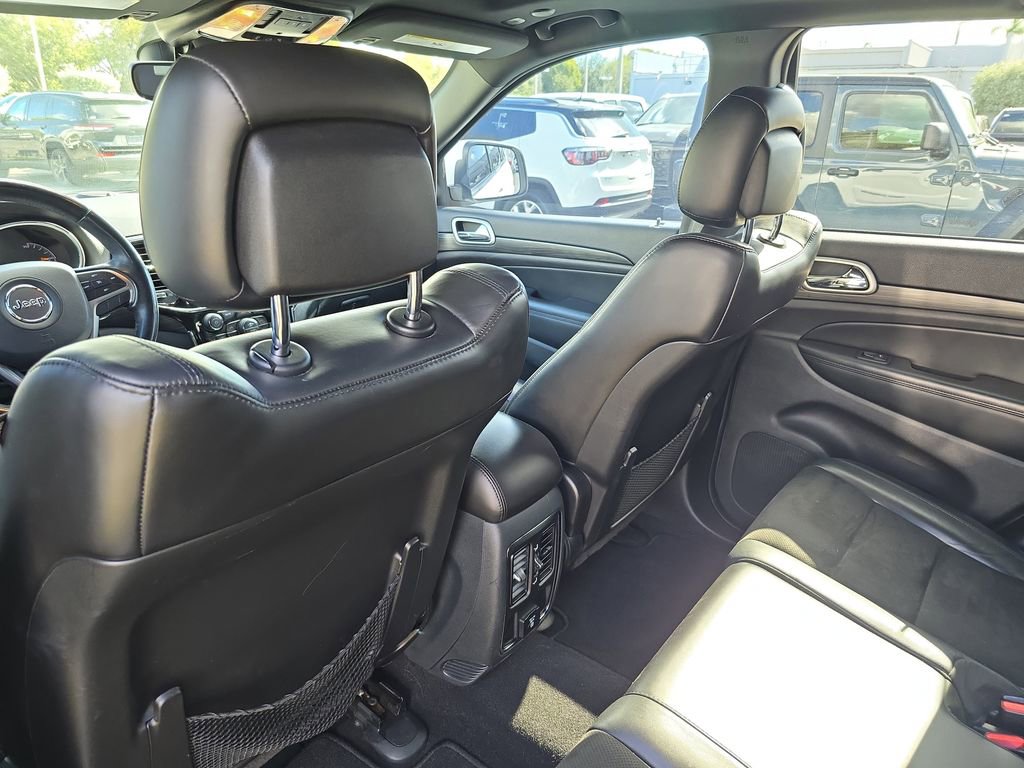 Used 2019 Jeep Grand Cherokee Altitude image 13