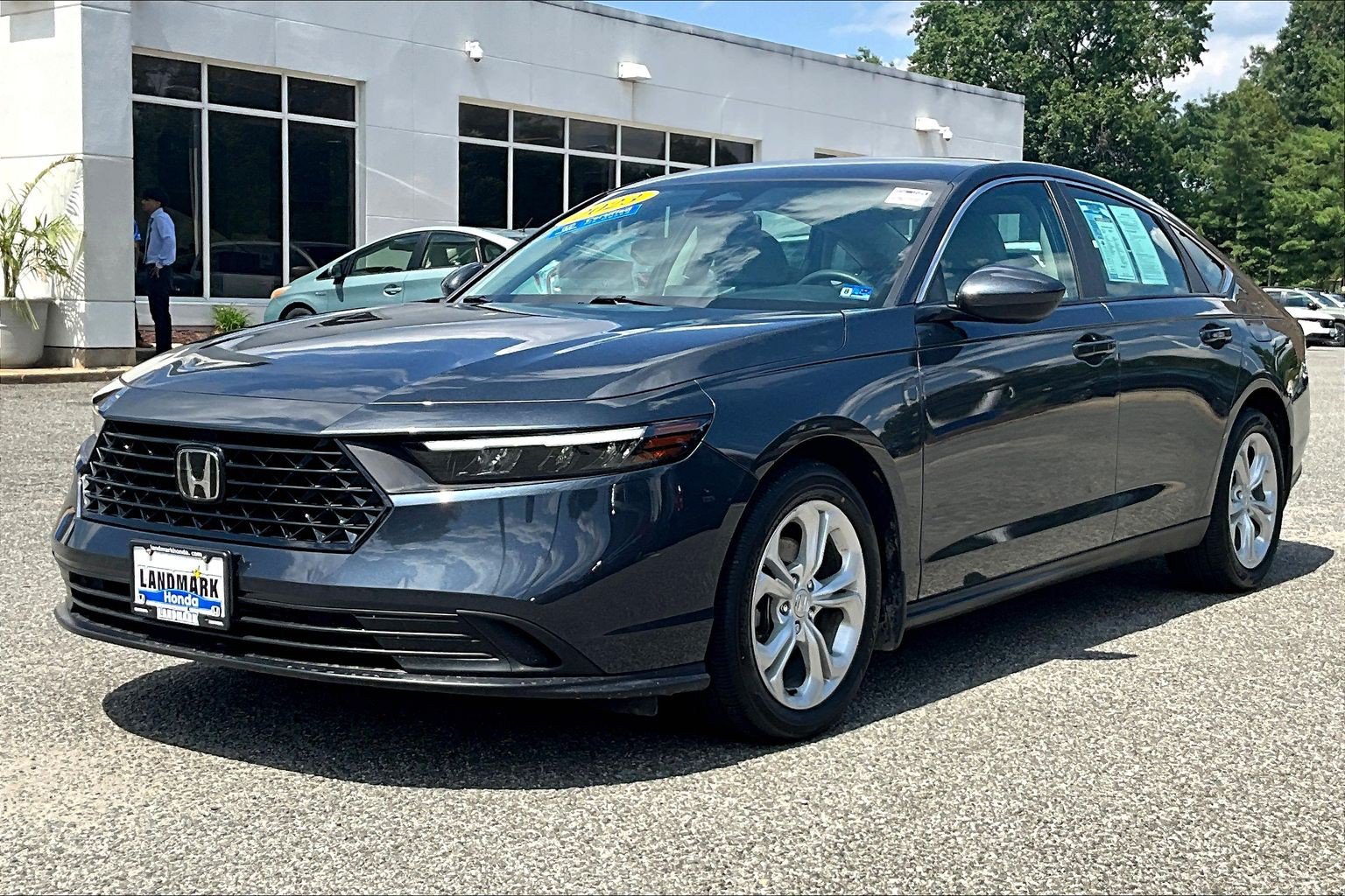 Certified 2023 Honda Accord LX image 1