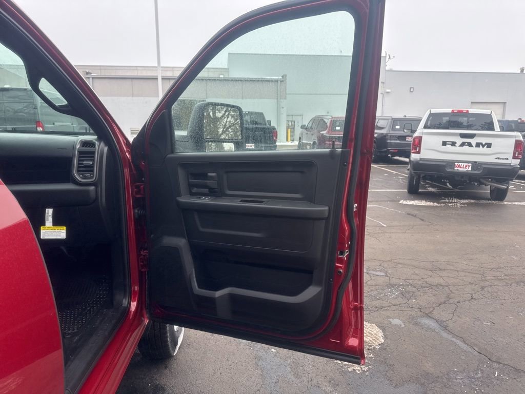 New 2026 RAM 3500 Tradesman w/ Chrome Appearance Group A image 33