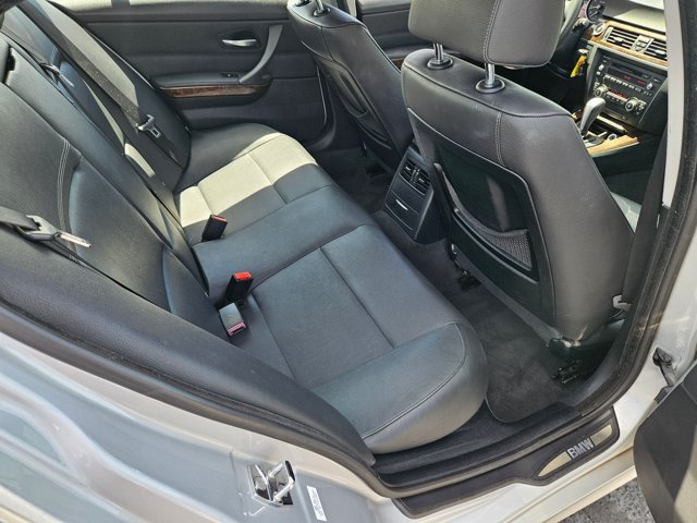 Used 2009 BMW 328i Sedan RWD image 20