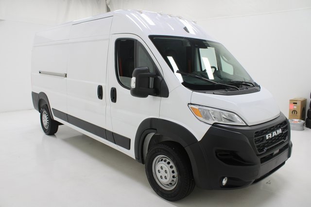Used 2025 RAM ProMaster 2500 w/ Convenience Group image 22