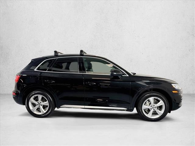 Used 2020 Audi Q5 2.0T Premium w/ Convenience Package AWD/4WD image 4