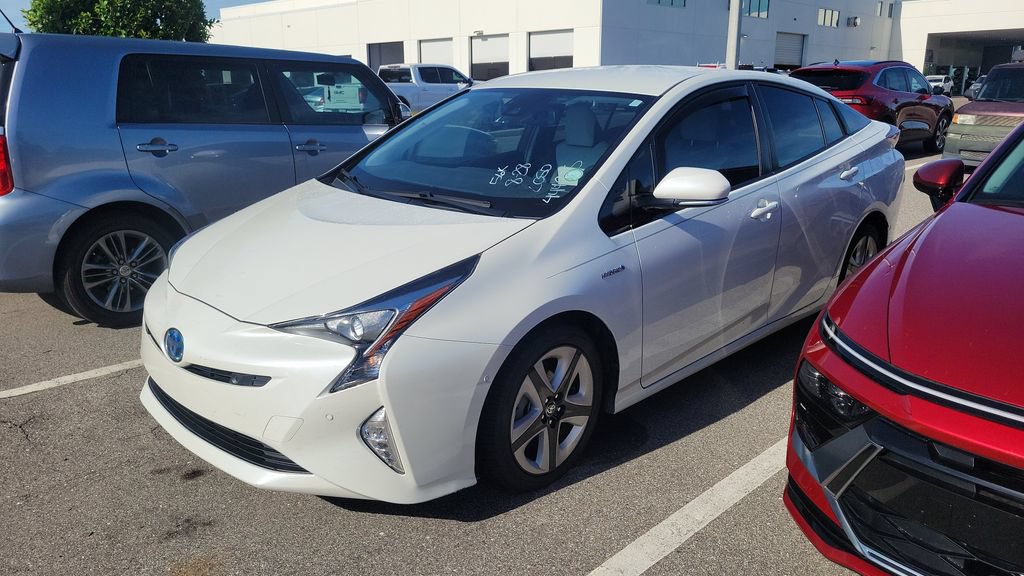 Certified 2017 Toyota Prius Four Touring FWD image 1