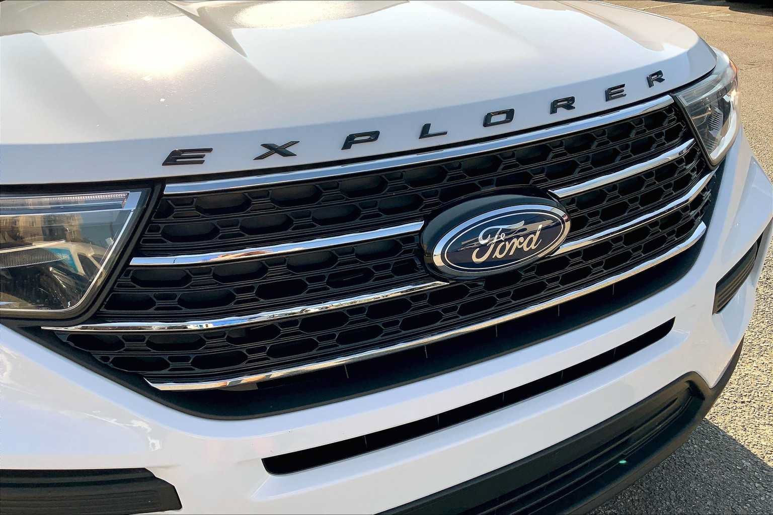 Used 2020 Ford Explorer XLT RWD image 29