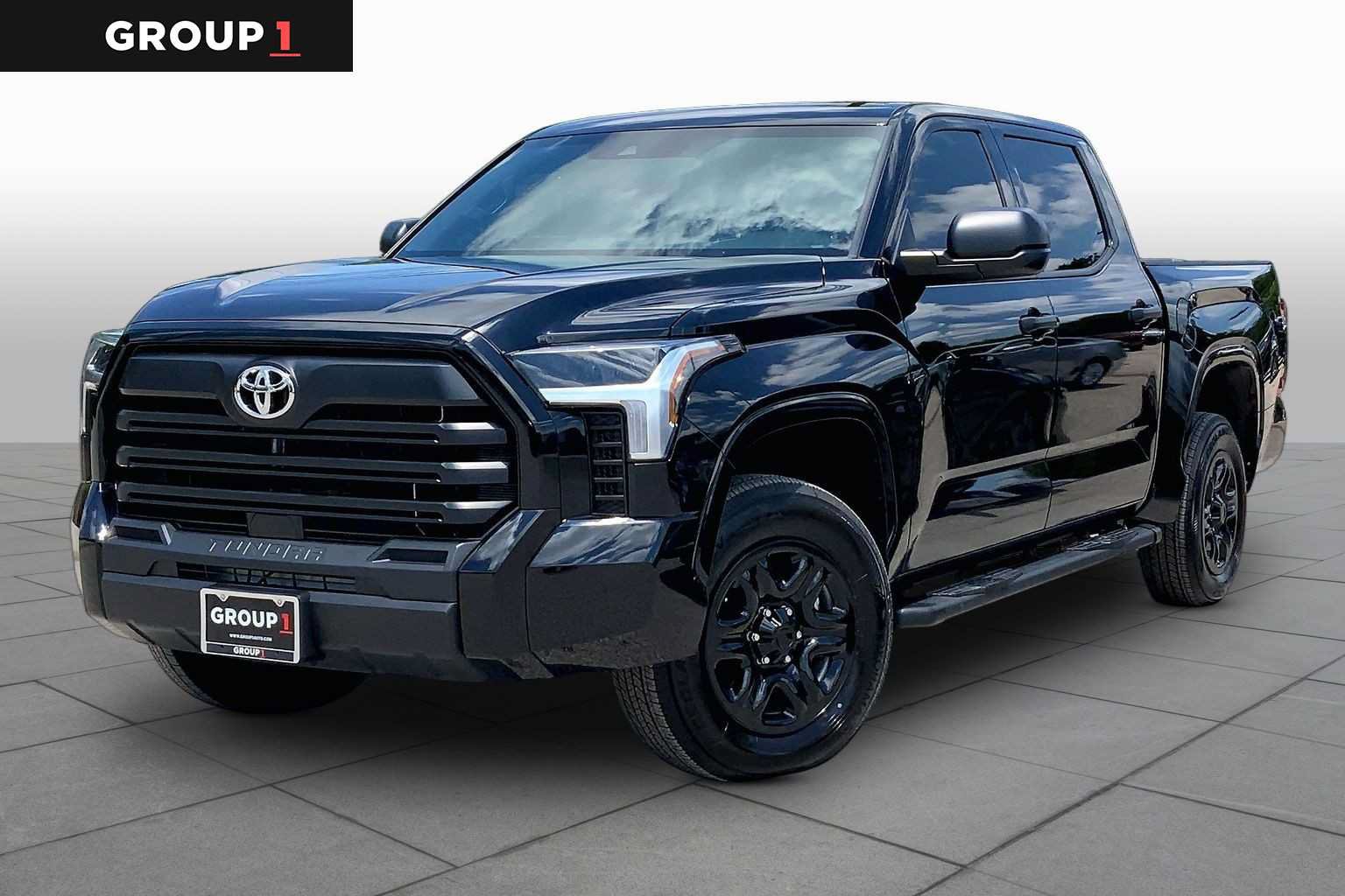 Used 2025 Toyota Tundra SR w/ SR Tow Package AWD/4WD image 1