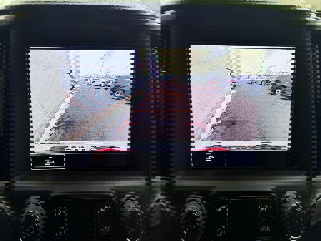 Used 2023 GMC Terrain AT4 image 20