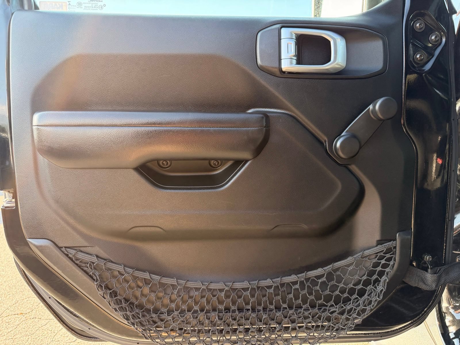 Used 2019 Jeep Wrangler Sport AWD/4WD image 13