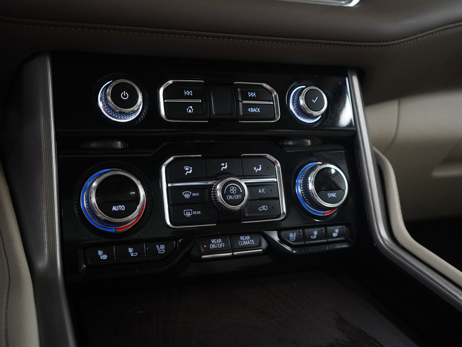 Used 2021 GMC Yukon Denali image 26