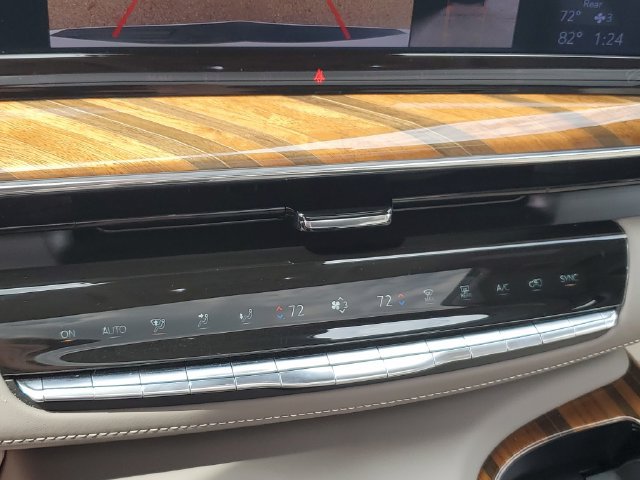 Certified 2024 Cadillac Escalade Sport Platinum AWD/4WD image 17