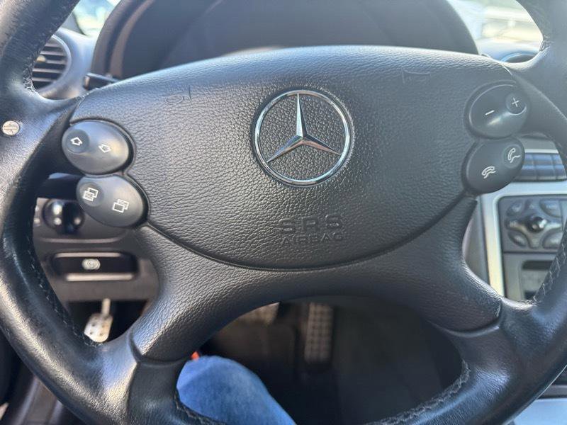 Used 2004 Mercedes-Benz CLK 55 AMG Cabriolet image 31