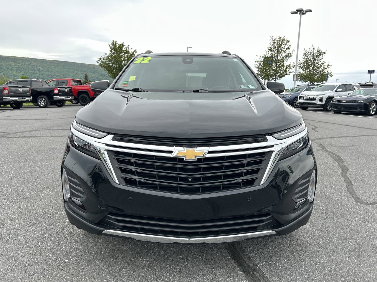 Used 2022 Chevrolet Equinox LT AWD/4WD image 13