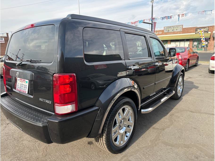 Used 2010 Dodge Nitro SE w/ Popular Equipment Group RWD image 7