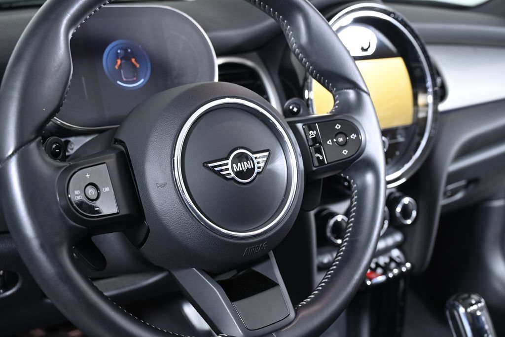 Used 2024 MINI Cooper S FWD image 15
