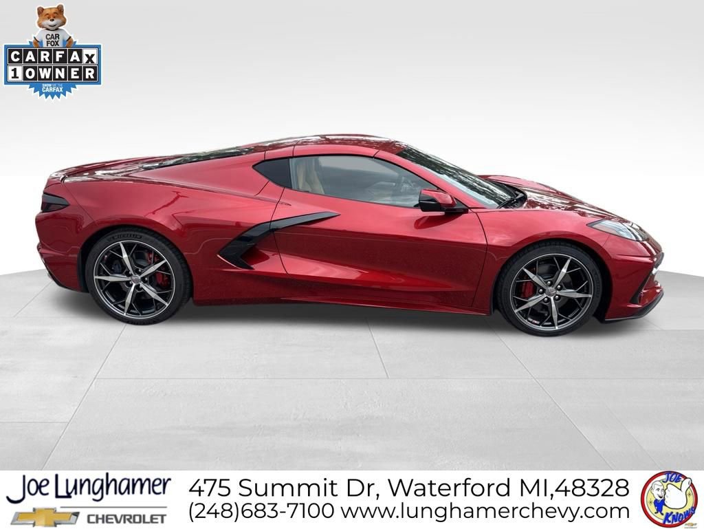 Used 2022 Chevrolet Corvette Stingray Preferred Cpe RWD image 2