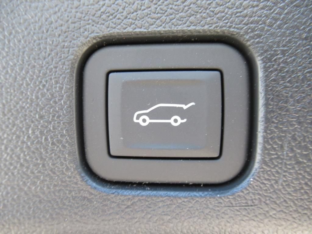 New 2026 Buick Enclave Avenir w/ Super Cruise Package FWD image 38