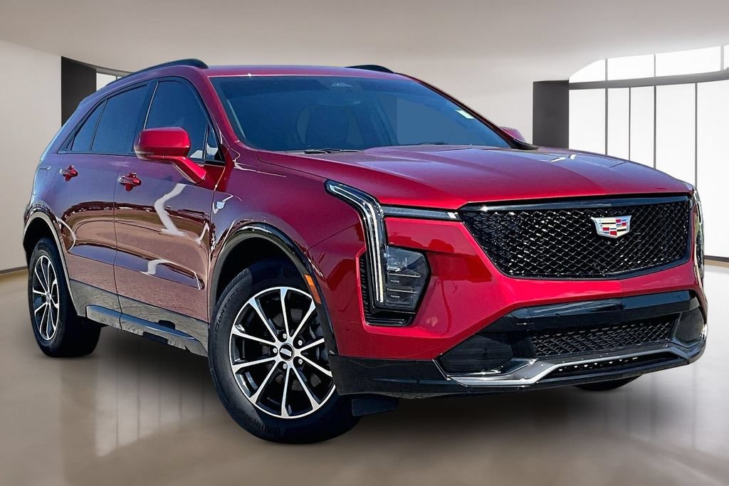 Used 2024 Cadillac XT4 Sport FWD image 11