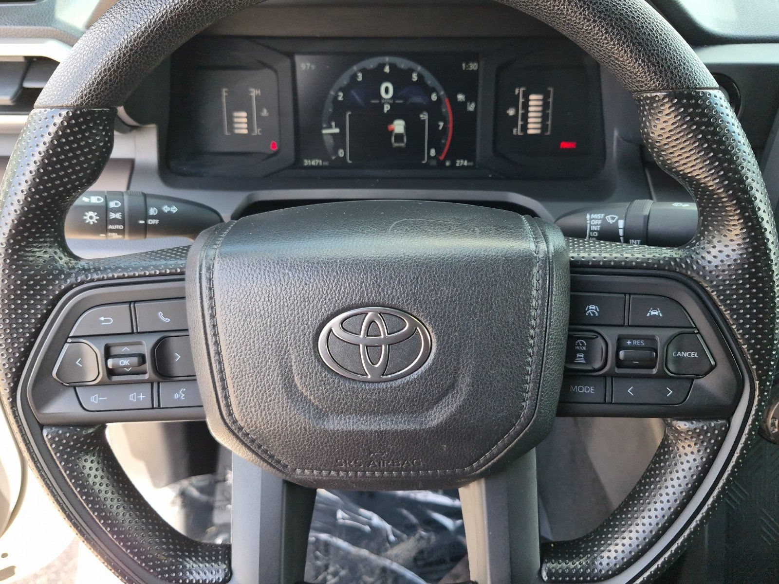 Certified 2025 Toyota Tacoma SR5 AWD/4WD image 20