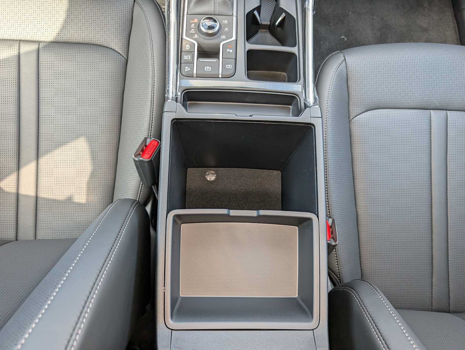 New 2026 Kia Sorento S AWD/4WD image 14