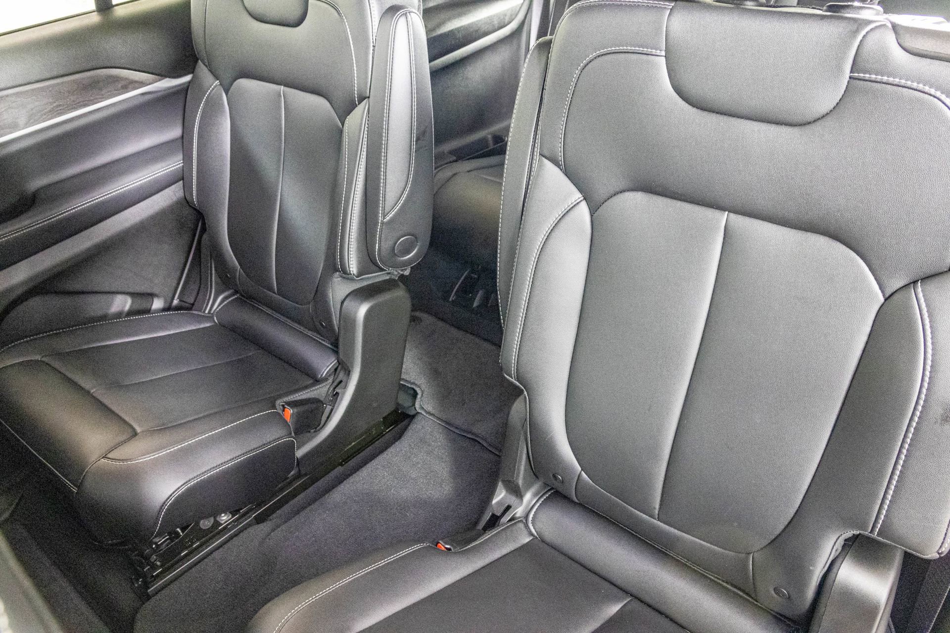 Used 2023 Jeep Grand Cherokee L Limited image 29