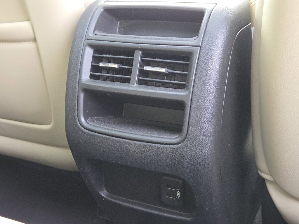 Used 2019 Cadillac XT5 Luxury image 34