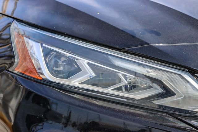 Used 2022 Nissan Altima 2.5 SV image 11