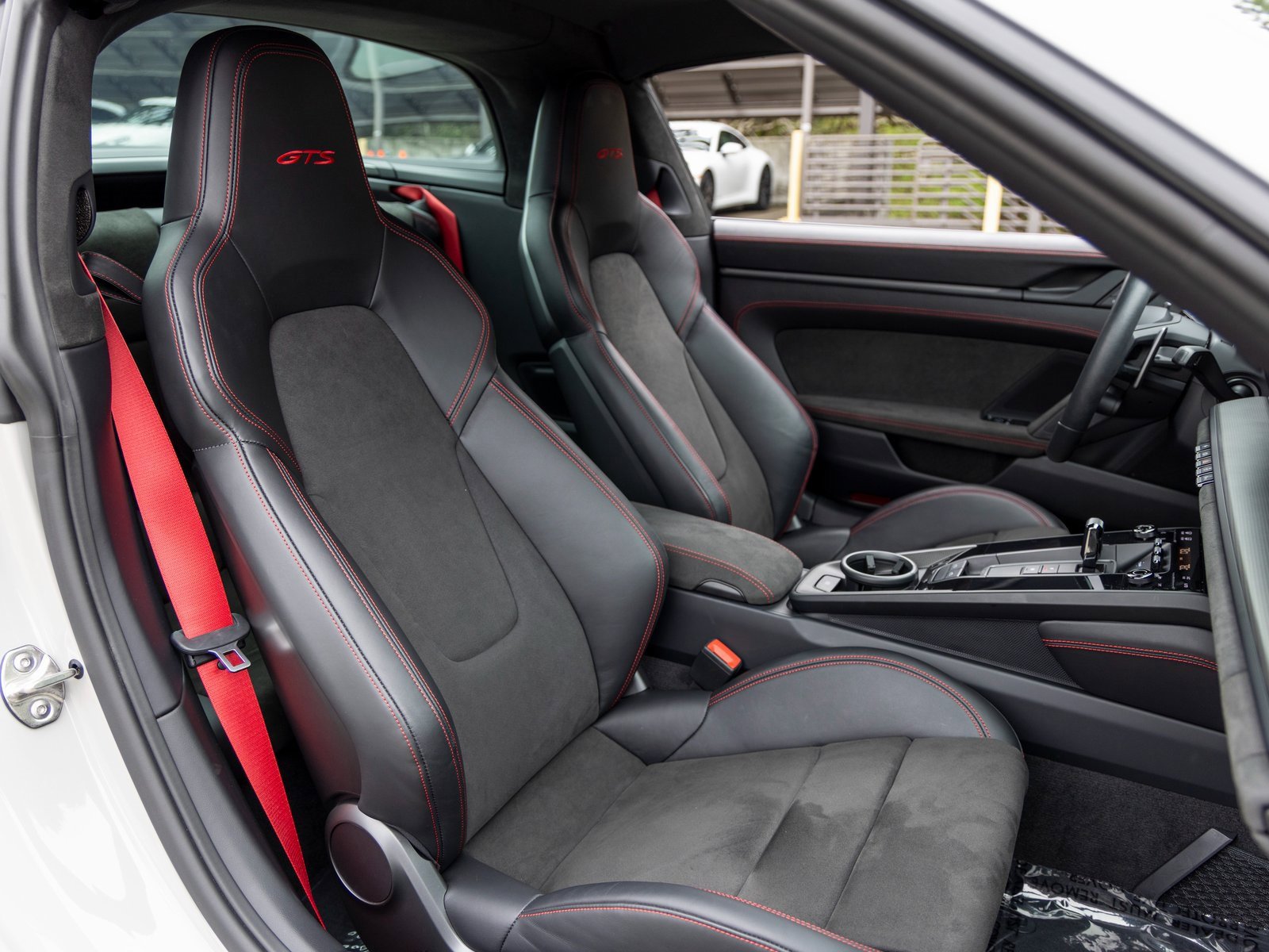 Certified 2022 Porsche 911 Targa 4 GTS image 53