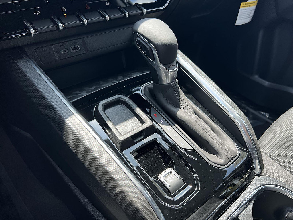 New 2026 GMC Canyon Elevation RWD image 21