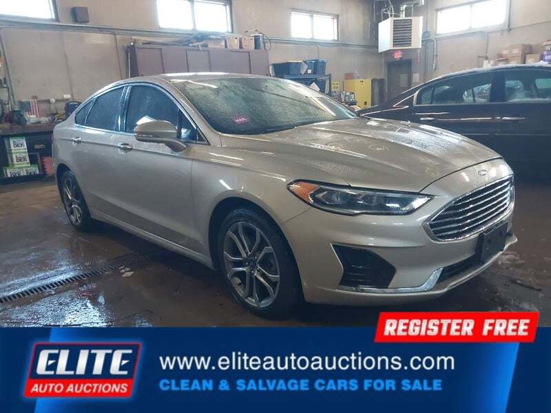 Used 2019 Ford Fusion SEL image 2