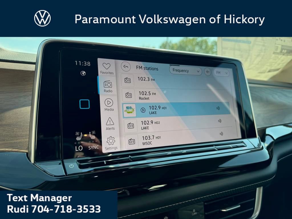 New 2026 Volkswagen Atlas SE image 10