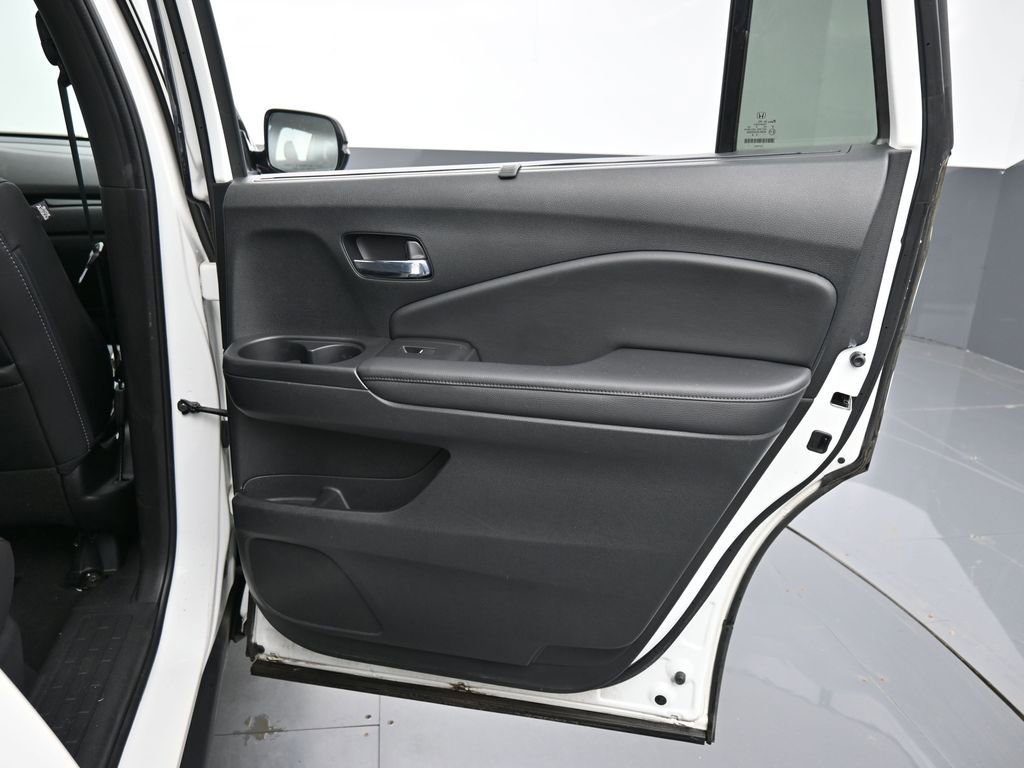 Certified 2020 Honda Passport Elite image 38