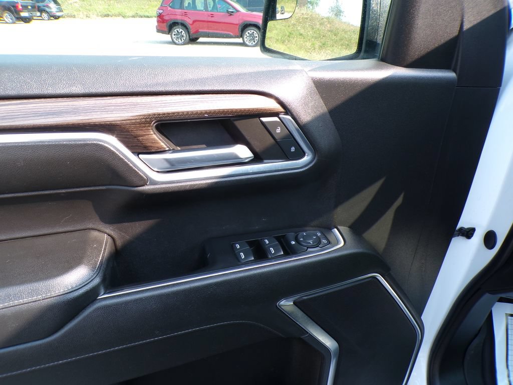 Used 2024 Chevrolet Silverado 1500 RST w/ Protection Package AWD/4WD image 23