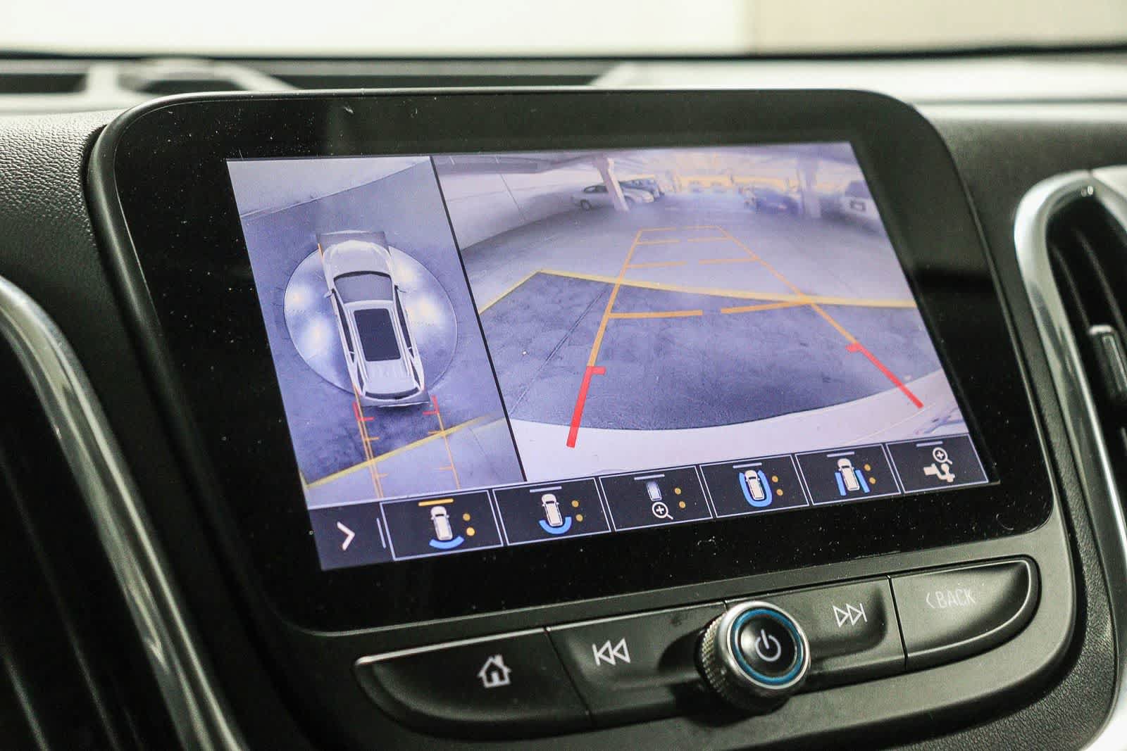 Used 2019 Chevrolet Equinox Premier AWD/4WD image 24